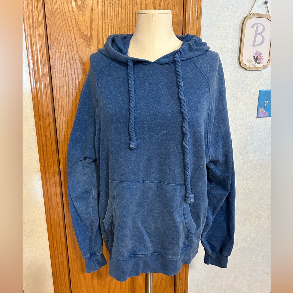 Universal Thread Blue Hoodie - Women’s Size XL